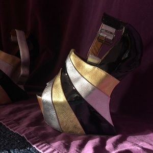 Jeffrey Campbell Havanna Last 'Superstar'. Size 8M